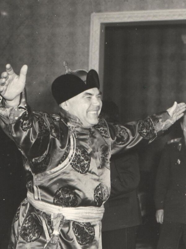 رادیون یاکولویچ وزیر دفاع اتحاد شورو ی در مغولستان در سال 1961 - اسپوتنیک ایران  