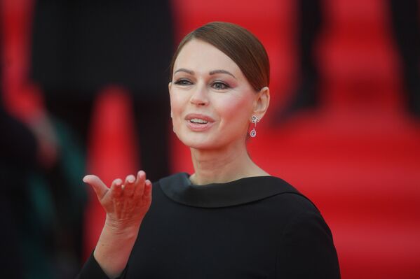 هنرپیشه ایرینا بزروکوا در مراسم افتتاحیه ۴۱ مین فستیوال بین المللی فیلم مسکو - اسپوتنیک ایران  