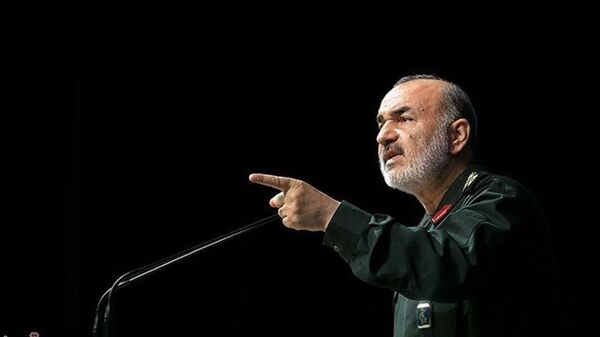 فرمانده ایرانی: آمریکا جرات و قدرت شروع حمله علیه ایران را ندارد - اسپوتنیک ایران  
