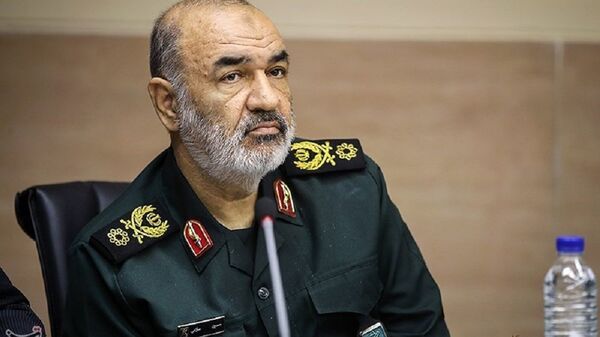فرمانده کل سپاه نخستین دوز واکسن ایرانی کرونا را دریافت کرد - اسپوتنیک ایران  