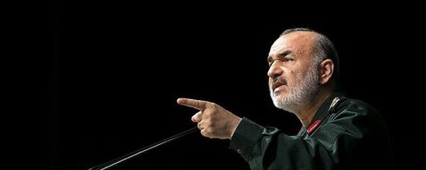 سلامی: سرویس های اطلاعاتی بیگانه را غافلگیر کردیم - اسپوتنیک ایران  