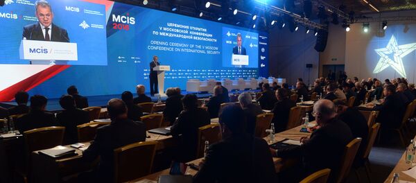 شرکت وزیران دفاع دهها کشور در کنفرانس بین المللی امنیتی در مسکو شرکت وزیران دفاع دهها کشور در کنفرانس بین المللی امنیتی در مسکو - اسپوتنیک ایران