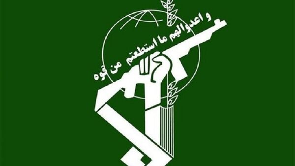 سپاه: آمریکایی ها اگر تکان بخورند بر سرشان می زنیم - اسپوتنیک ایران  