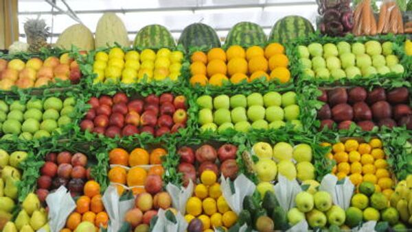 عرضه میوه ایران در بزرگترین فروشگاه زنجیره ای روسیه - اسپوتنیک ایران  