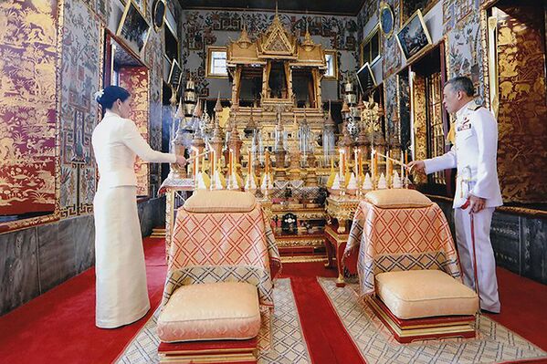 واجیرالونگ کورن، پادشاه تایلند و ملکه سوتیدا - اسپوتنیک ایران  