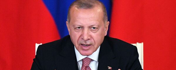 اردوغان: در صورت عدم رعایت توافق با روسیه، ادلب را به روش خودمان پاکسازی میکنیم اردوغان: در صورت عدم رعایت توافق با روسیه، ادلب را به روش خودمان پاکسازی میکنیم - اسپوتنیک ایران