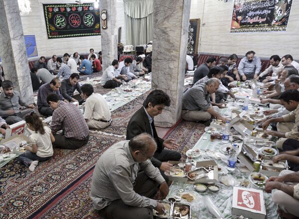 آغاز ماه رمضان در ایران - اسپوتنیک ایران  