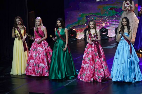 شرکت کنندگان کنکور زیبایی «ملکه قزاقستان-2019» - اسپوتنیک ایران  