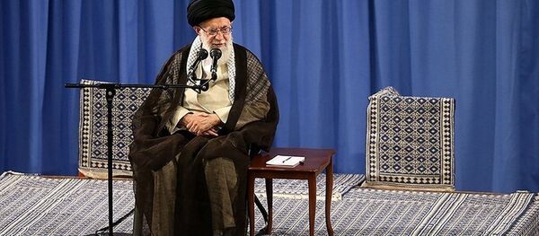 آیت الله خامنه ای: ایران به دنبال سلاح هسته ای نیست - اسپوتنیک ایران  