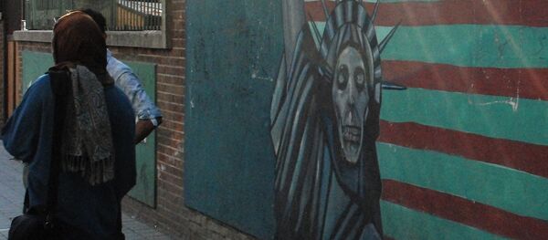 مقاومت مردم ایران، آمریکا را به عقب نشینی مجبور کرده است مقاومت مردم ایران، آمریکا را به عقب نشینی مجبور کرده است - اسپوتنیک ایران