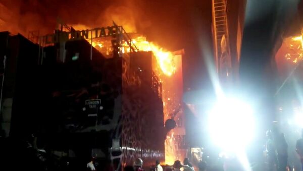 آتش‌سوزی مهیب در هند + ویدئو - اسپوتنیک ایران  