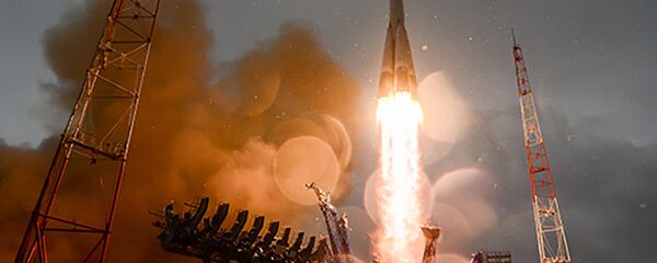 موج دوم حملات موشکی به پایگاه عین الاسد در آمریکا  - اسپوتنیک ایران  