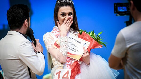 عزیزا کریملی نفر دوم مسابقه زیبایی در آذربایجان - اسپوتنیک ایران  