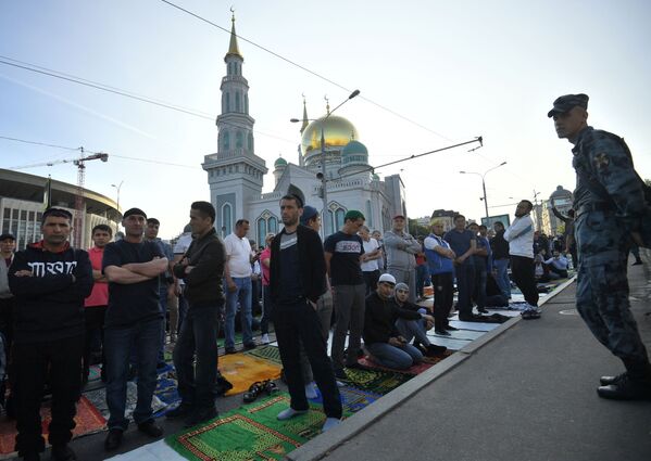 مراسم عید فطر-در مسکو - اسپوتنیک ایران  