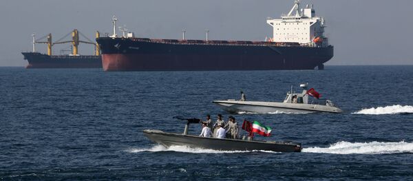 وزارت تجارت ژاپن: نفتکش های حادثه دیده حامل محموله متعلق به ژاپن بودهاند وزارت تجارت ژاپن: نفتکش های حادثه دیده حامل محموله متعلق به ژاپن بودهاند - اسپوتنیک ایران