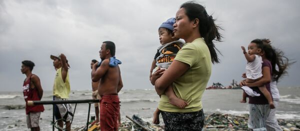 عکاس: بازیلیو سپه از فلیپین (تماشا از ساحل) - اسپوتنیک ایران  