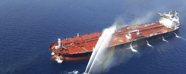 انتشار لحظه انفجار نفتکش در کره جنوبی + ویدئو - اسپوتنیک ایران  