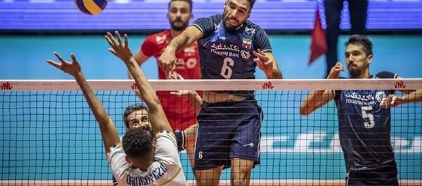 نوار پیروزی تیم ملی والیبال ایران مقابل فرانسه قطع شد نوار پیروزی تیم ملی والیبال ایران مقابل فرانسه قطع شد - اسپوتنیک ایران
