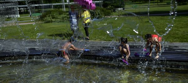 گرمای شدید و بی سابقه در اروپای غربی + ویدئو گرمای شدید و بی سابقه در اروپای غربی + ویدئو - اسپوتنیک ایران