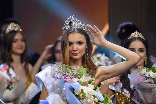 آنا باکشووا - دختر شایسته روسیه در سال 2019 - اسپوتنیک ایران  