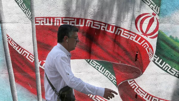 چطور ایران می تواند علاقه مردم منطقه را به دست آورد؟ - اسپوتنیک ایران  