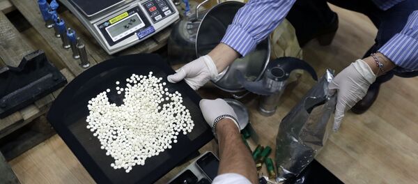 کشف بزرگترین کارتل مخدر جهادی در یونان کشف بزرگترین کارتل مخدر جهادی در یونان - اسپوتنیک ایران