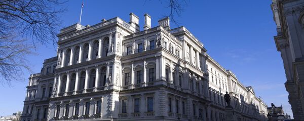 انگلیس به دنبال یافتن حقیقت حادثه ترور دانشمند هسته ای ایران
انگلیس به دنبال یافتن حقیقت حادثه ترور دانشمند هسته ای ایران
- اسپوتنیک ایران