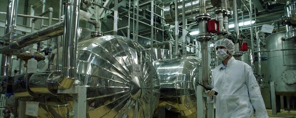 منافع ایران اقتضا می کند گام سوم را، بسیار محکم بردارد منافع ایران اقتضا می کند گام سوم را، بسیار محکم بردارد - اسپوتنیک ایران