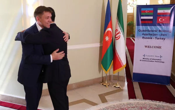 روسیه، ایران، ترکیه و آذربایجان در حال ایجاد یک مرکز ارتباطی جدید هستند روسیه، ایران، ترکیه و آذربایجان در حال ایجاد یک مرکز ارتباطی جدید هستند - اسپوتنیک ایران