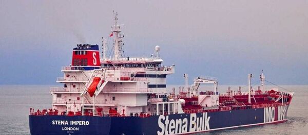 انتشار فیلم حرکت نفتکش بریتانیایی آزاد شده به سوی آبهای بین المللی انتشار فیلم حرکت نفتکش بریتانیایی آزاد شده به سوی آبهای بین المللی - اسپوتنیک ایران