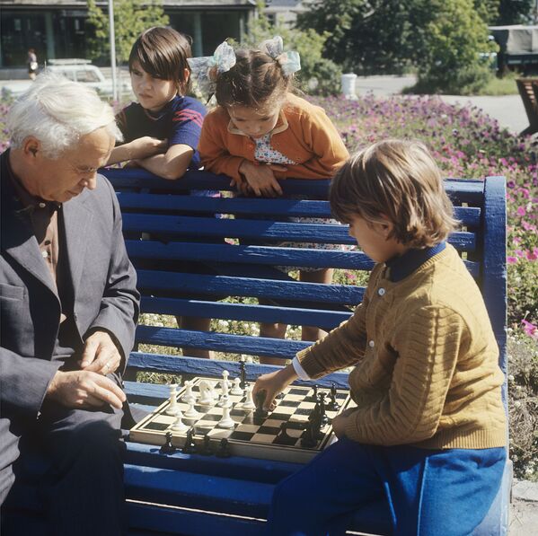 بازی شطرنج، آنگارسک سال ۱۹۷۳ - اسپوتنیک ایران  