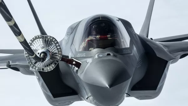 وزارت دفاع ژاپن، برنامه خرید جنگنده های F-35B را تایید کرد
