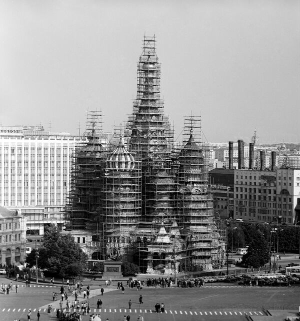 تعمیر کلیسای واسیلی مقدس در میدان سرخ مسکو، سال ۱۹۷۹ - اسپوتنیک ایران  