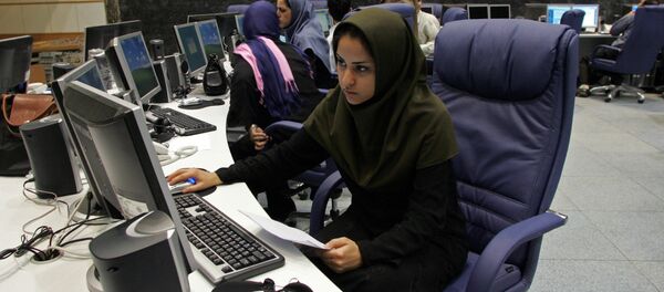 اعلام دلایل بازداشت مجری پرس تی وی در آمریکا اعلام دلایل بازداشت مجری پرس تی وی در آمریکا - اسپوتنیک ایران