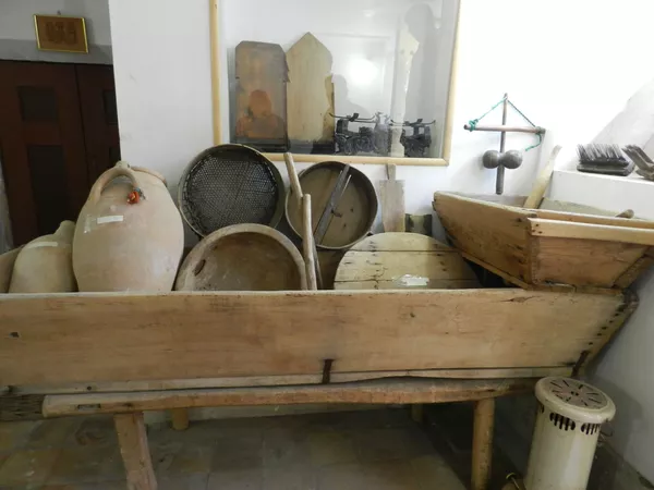  کاربری خانه موزه کبیری در دوره ی پهلوی اول مدرسه بود