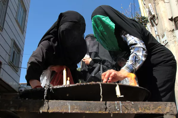 مراسم آیینی چهل منبردر خرم آباد لرستان مراسم آیینی چهل منبردر خرم آباد لرستان - اسپوتنیک ایران