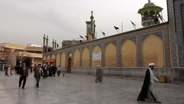 حجت الاسلام بی آزار، روحانی مدعی طب اسلامی را مورد انتقاد شدید قرار داد+ویدیو - اسپوتنیک ایران  