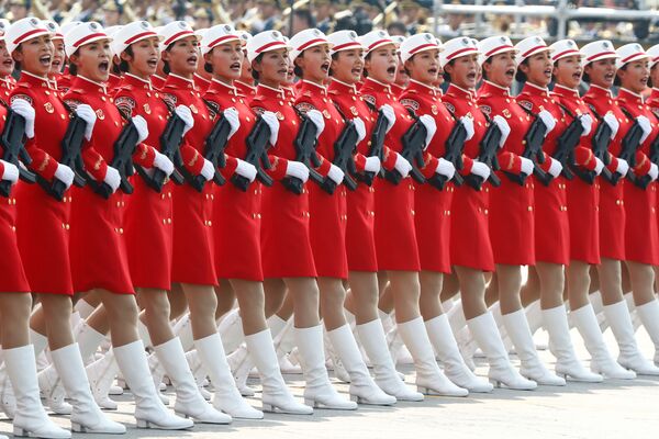 رژه نظامی به مناسبت 70-مین سالگرد تأسیس جمهوری خلق چین - اسپوتنیک ایران  