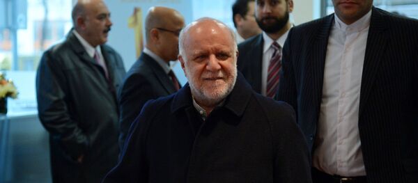 زنگه: ایران نفت خود را با دورزدن تنگه هرمز صادر می کند زنگه: ایران نفت خود را با دورزدن تنگه هرمز صادر می کند - اسپوتنیک ایران