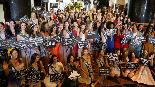 Кандидатки на звание Мисс Земля 2019 на экологической акции на Филиппинах - اسپوتنیک ایران  