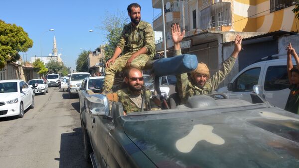 ارتش آزاد سوریه، تجهیزات سنگین زرهی آمریکا را در اختیار گرفت - اسپوتنیک ایران  