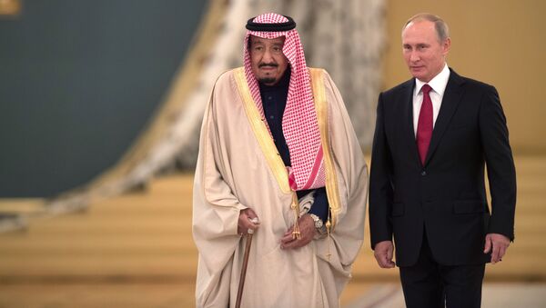 پوتین و پادشاه عربستان سعودی سلمان بن عبدالعزیز ال سعود - اسپوتنیک ایران  