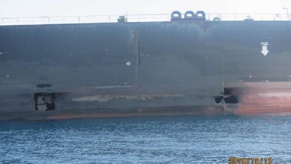 Иранский танкер с пробоинами после атаки - اسپوتنیک ایران  