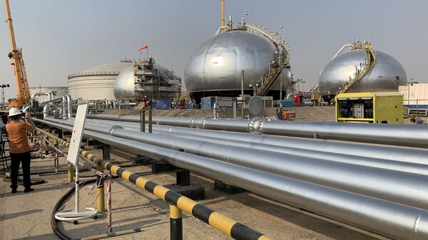 واشنگتن : تهران به خاطر حمله به تاسیسات نفتی عربستان پاسخگو باشد  - اسپوتنیک ایران  