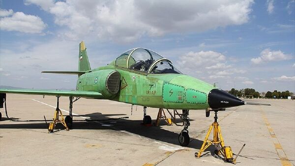 رونمایی از اولین هواپیمای جت آموزشی-رزمی ساخت ایران  - اسپوتنیک ایران  