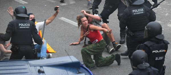 جهان شاهد رشد جنبش های اعتراضی است جهان شاهد رشد جنبش های اعتراضی است - اسپوتنیک ایران