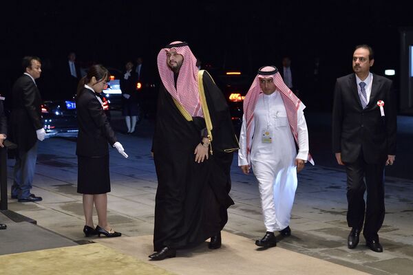 شاهزاده عربستان سعودی ترکی بن محمد بن فهد آل سعود در کاخ امپراتوری ژاپن - اسپوتنیک ایران  