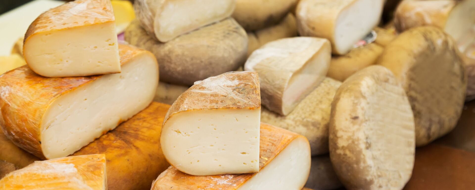 اگر هر روز کمی  پنیر بخورید، چه اتفاقی در بدن شما می افتد؟ - اسپوتنیک ایران  , 1920, 03.05.2022