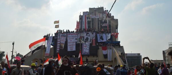 واکنش مردم عراق به استعفاى احتمالى عبدالمهدی واکنش مردم عراق به استعفاى احتمالى عبدالمهدی - اسپوتنیک ایران