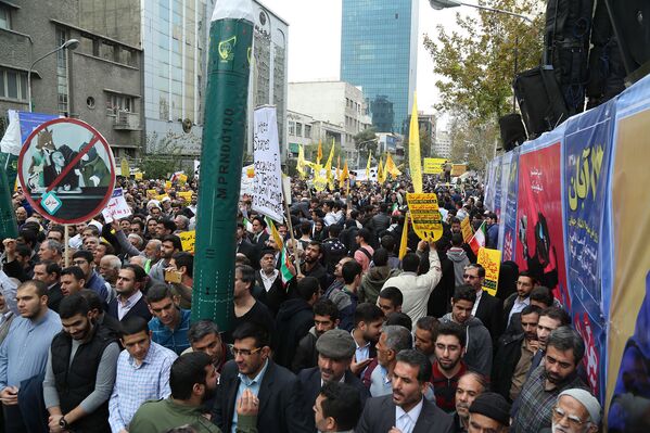 تظاهرات در تهران به مناسبت چهلمین سالگرد تصرف سفارت آمریکا - اسپوتنیک ایران  